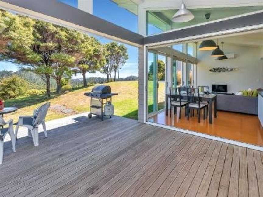 Te Whare Tui - Paroa Bay Chalets, Russell, New Zealand