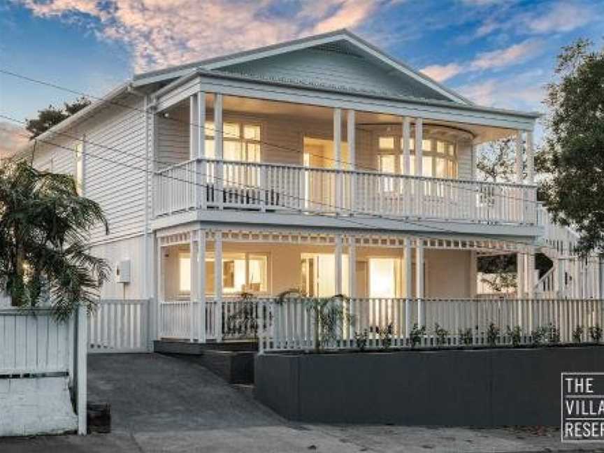 Luxurious Grand Grey Lynn Villa with Park Views, Eden Terrace, New Zealand