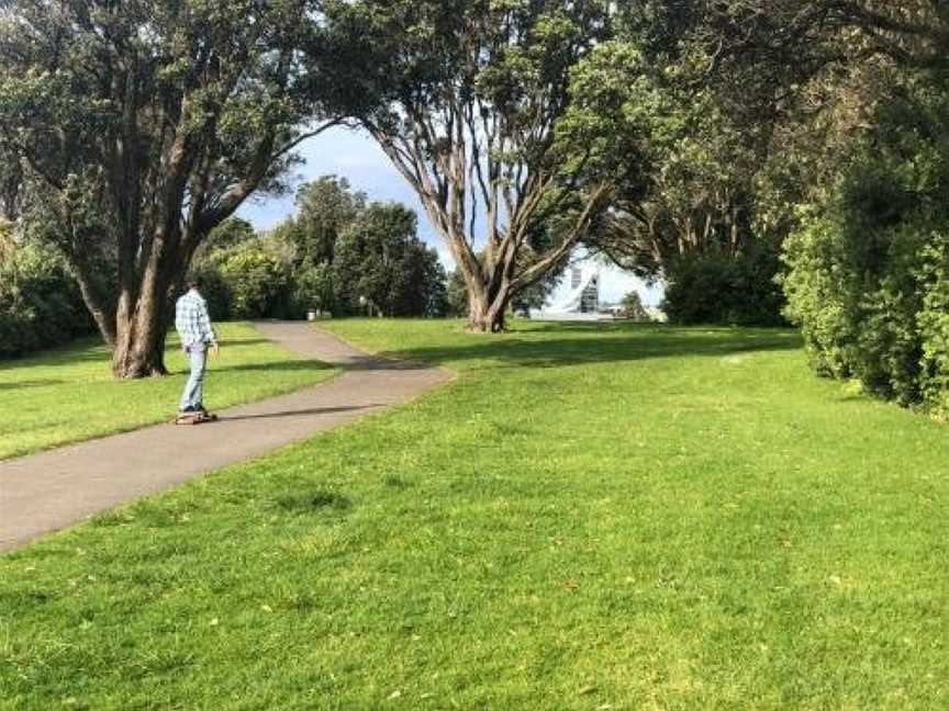 Luxury Home Next to Ocean and Walkway, Ferndale, New Zealand