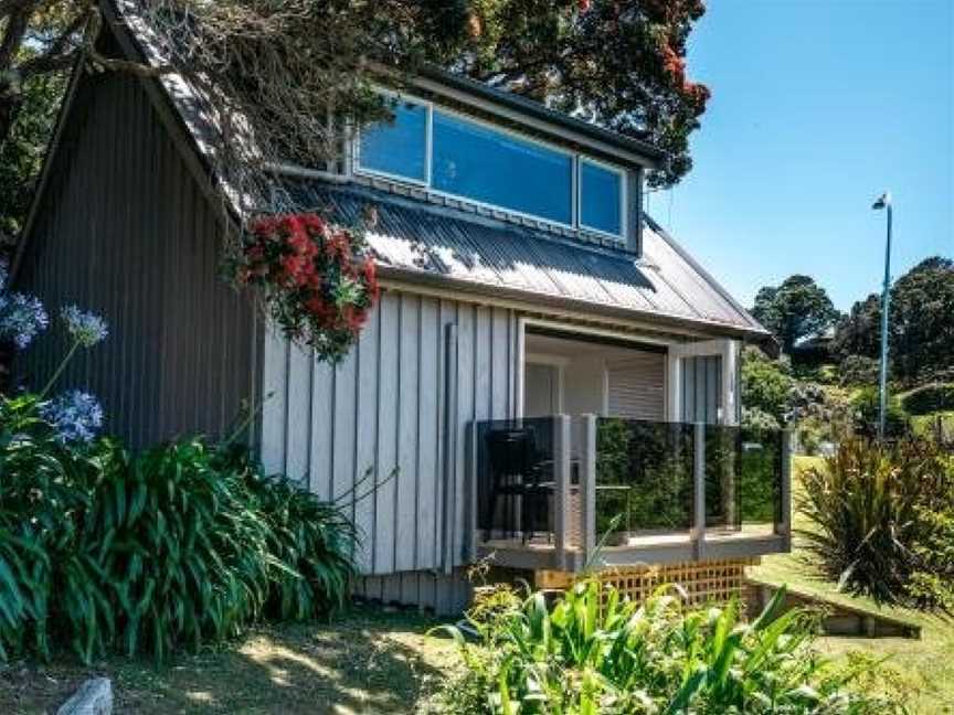 Kina Cottage, Waiheke Island (Suburb), New Zealand