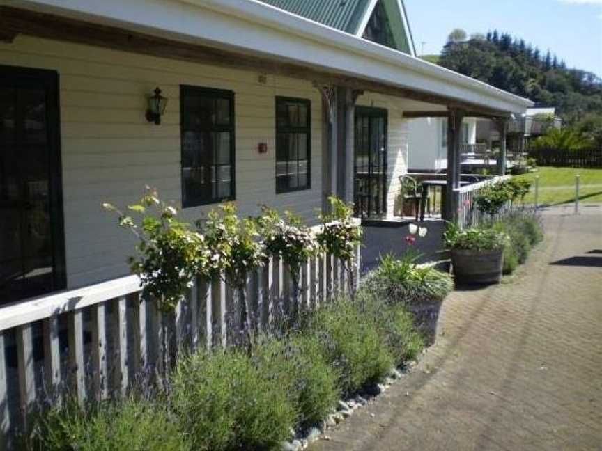 BEACH MOTEL AND CABINS, Whitianga, New Zealand