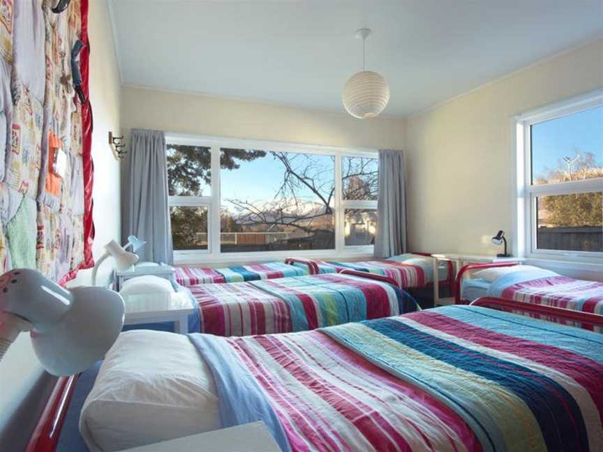 Tailor Made Tekapo Accommodation - Guesthouse & Hostel, Lake Tekapo, New Zealand