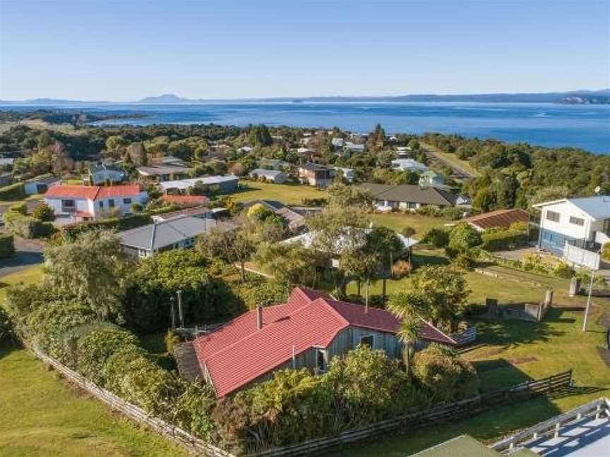 Kowhai Cottage - Omori Holiday Home, Turangi, New Zealand