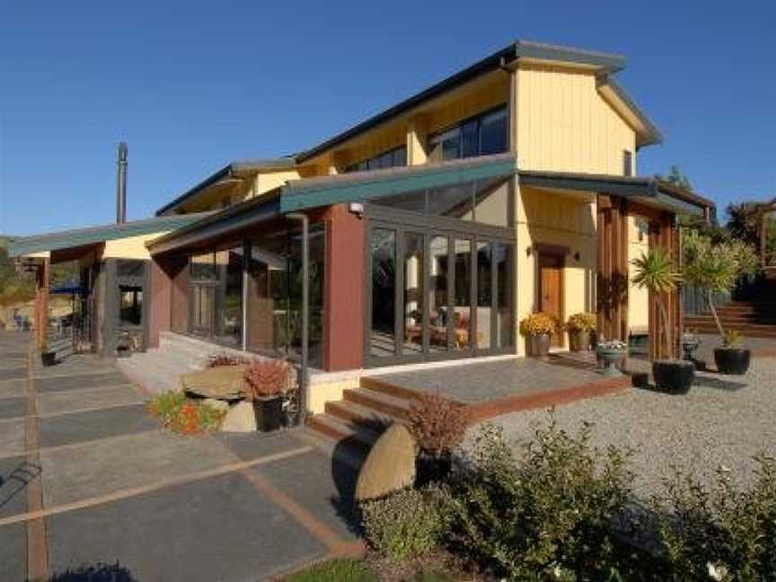 KNAPDALE ECO LODGE, Te Hapara, New Zealand