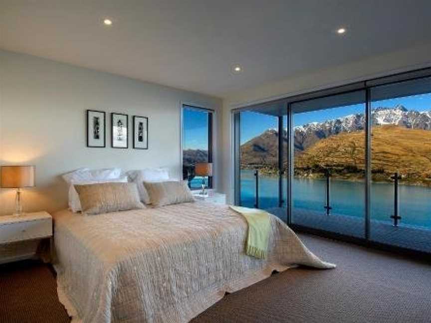 Bel Lago - every room with a lake view, Argyle Hill, New Zealand