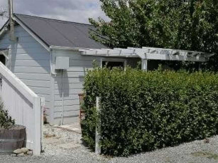 Garden Cottage, Poukiore, New Zealand