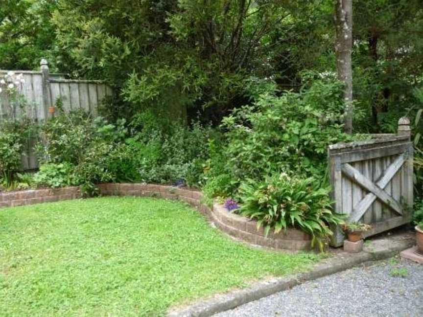 Twin Totara Cottage, Upper Hutt (Suburb), New Zealand