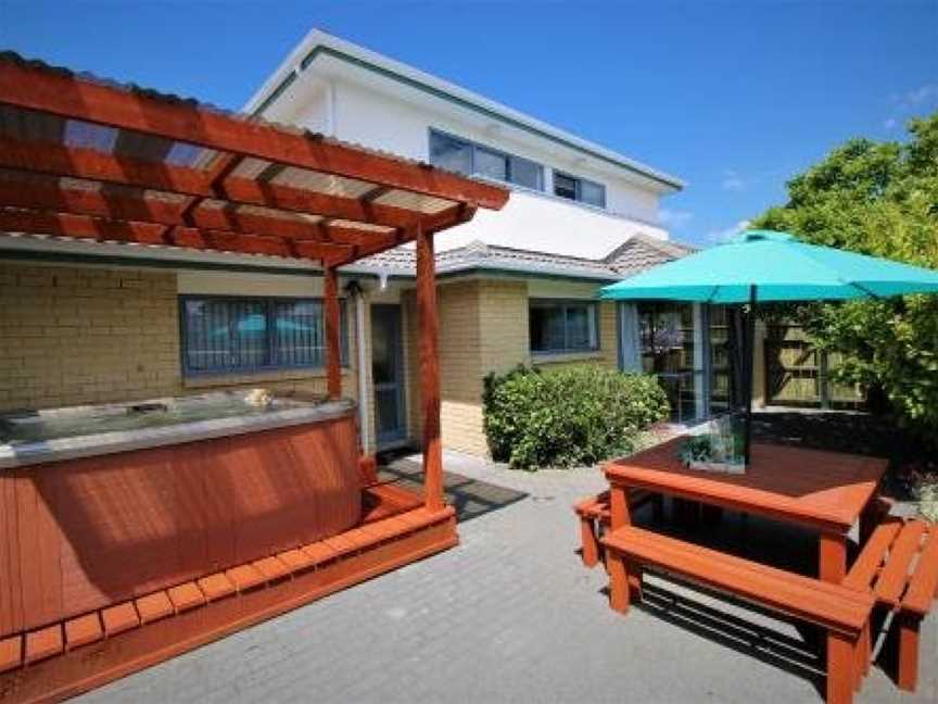 AristaAir- Central City Townhouse, Rotorua, New Zealand