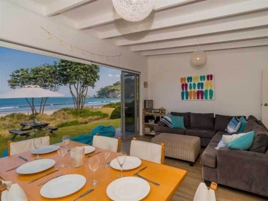 Beachfront Beauty - Whangamata Beachfront Holiday Home, Whangamata, New Zealand