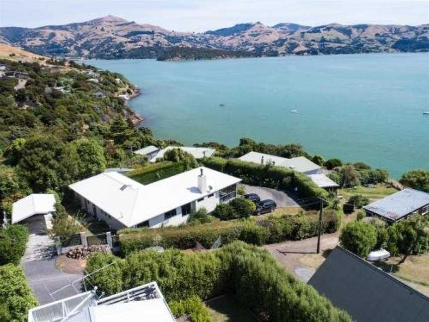 The Bellbird's Nest - Takamatua Holiday Home, Akaroa, New Zealand