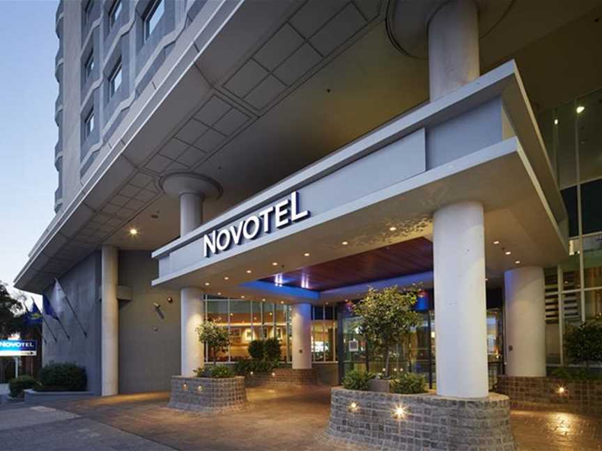 Novotel Perth Langley, Accommodation in Perth