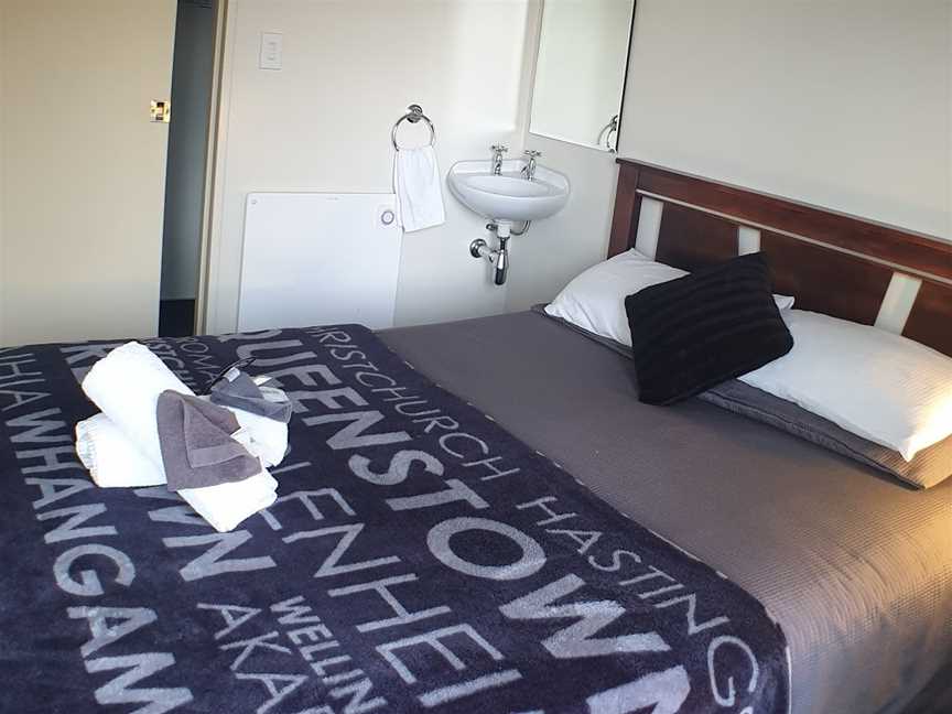 Tombstone Motel, Lodge & Backpackers, Picton, New Zealand