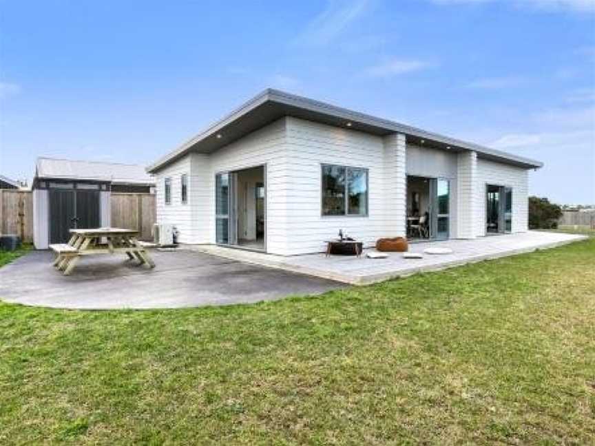 Karitane Beach Retreat - Karitane Holiday Home, Waikouaiti, New Zealand