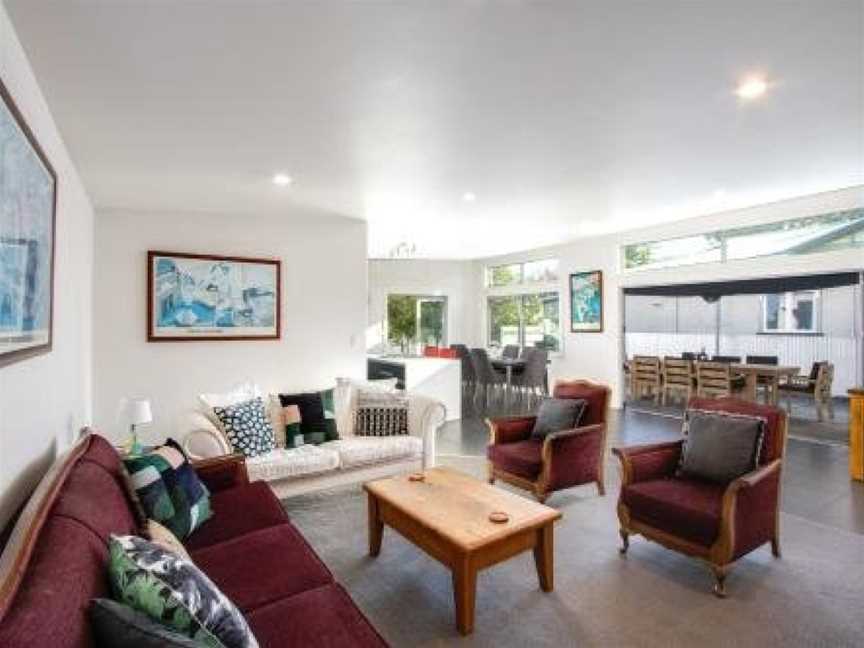 Coastal Villa - Napier Holiday Home, Napier, New Zealand