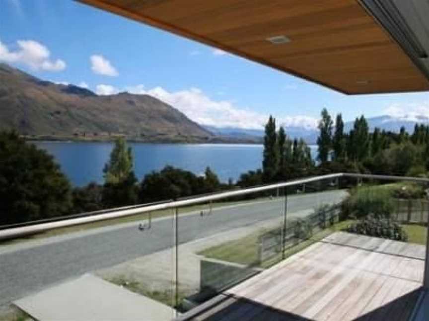 LINGA LONGA, Wanaka, New Zealand