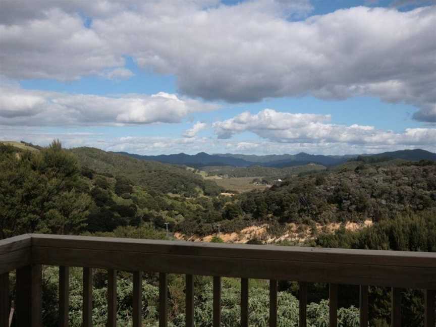 PAROA BAY CHALETS, Russell, New Zealand