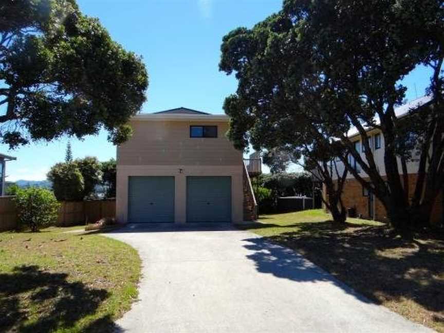 Omaha Heights - Omaha Holiday Home, Matakana, New Zealand