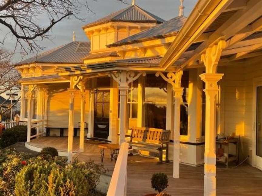 The Verandah - Napier Holiday Home, Napier, New Zealand