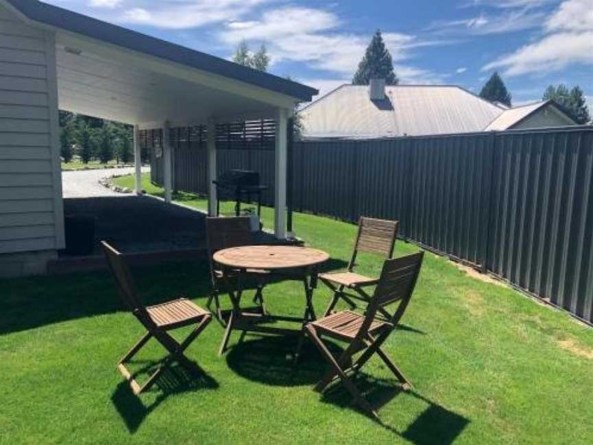 Foehn Cottage, Twizel, New Zealand