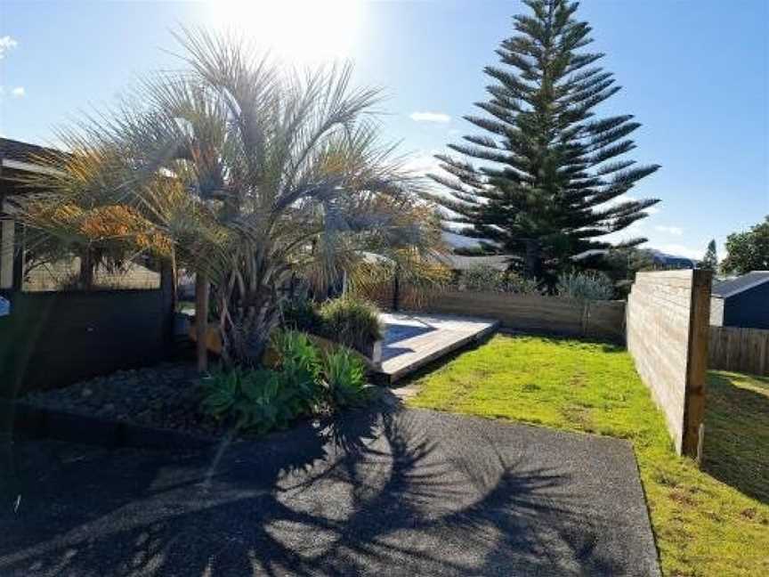 The Hideaway - Omaha Holiday Home, Matakana, New Zealand