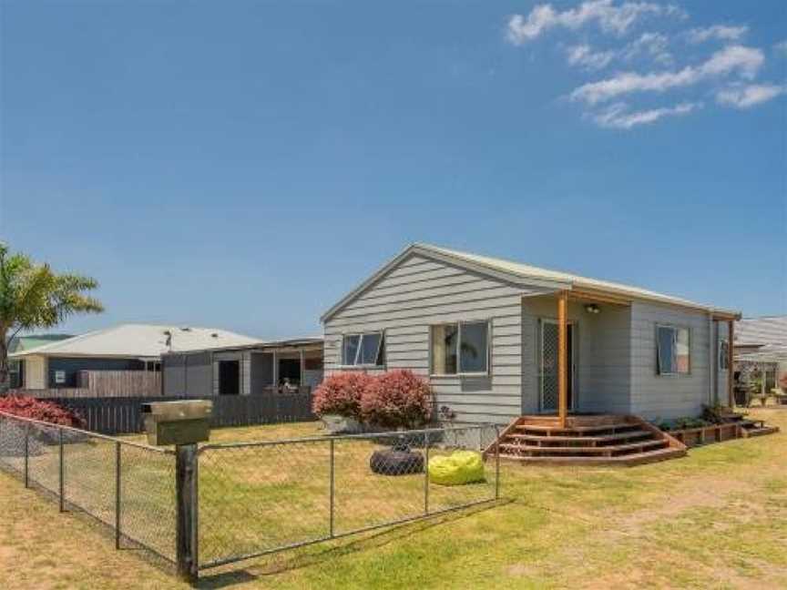 Holiday on Hampton - Whangamata Holiday Home, Whangamata, New Zealand