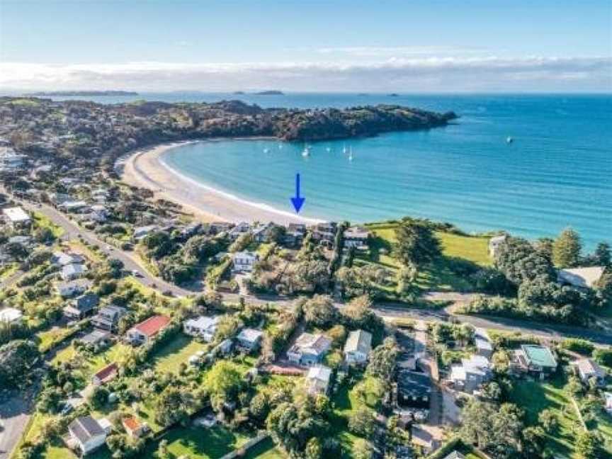 Domek, Waiheke Island (Suburb), New Zealand