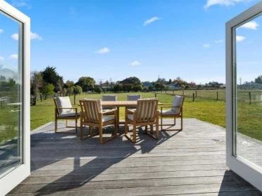 Te Whare Hipi - Martinborough Holiday Home, Martinborough, New Zealand