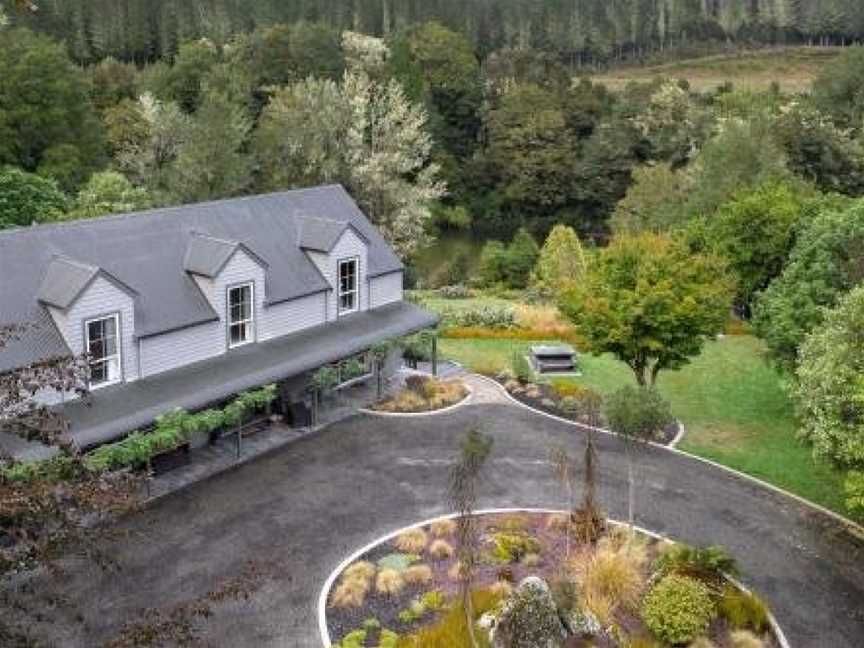 Maruia River Retreat, Murchison, New Zealand