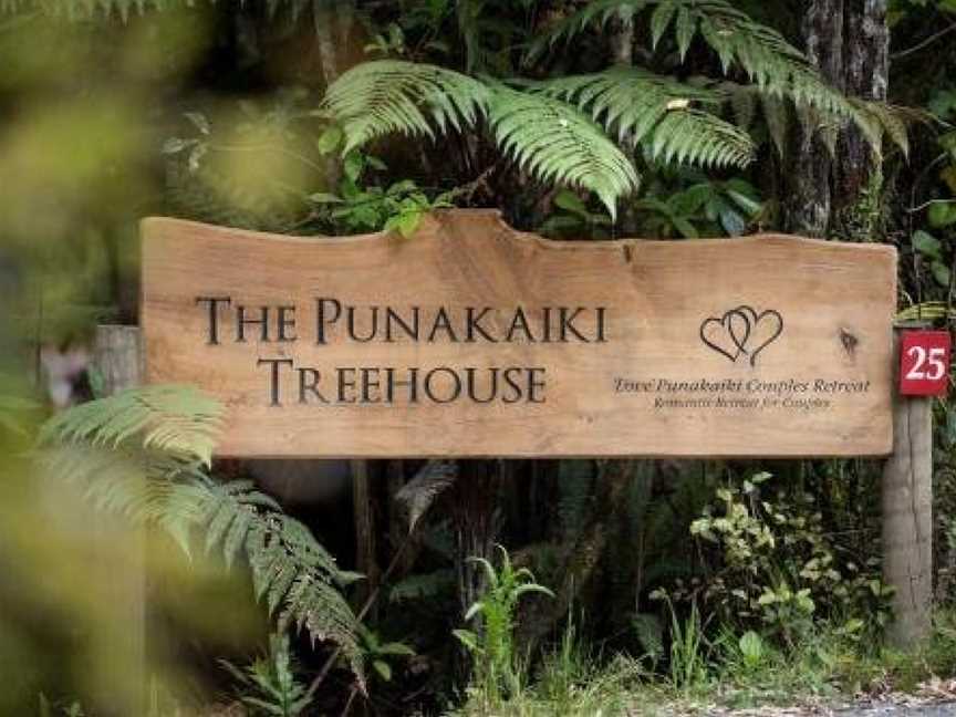 Punakaiki Treehouse, Ikamatua, New Zealand