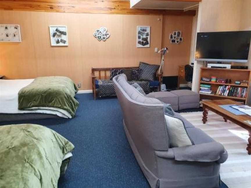 Hunua Accommodation - Atherstone Suite, Papakura, New Zealand