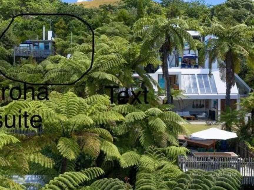 te Whare -Lake Tarawera tree-top nest, Rotorua, New Zealand