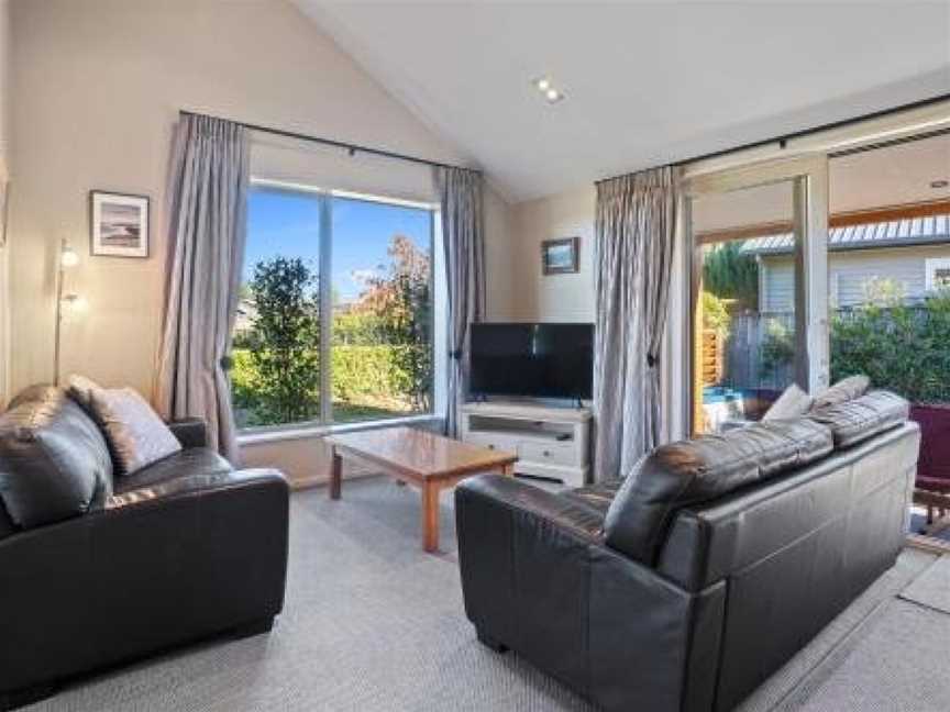 Fairway Cottage - Hanmer Springs Holiday Home, Hanmer Springs, New Zealand