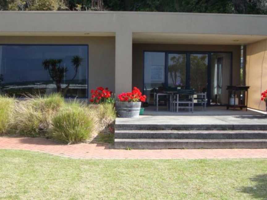 Beachfront Bliss, Red Hill, New Zealand