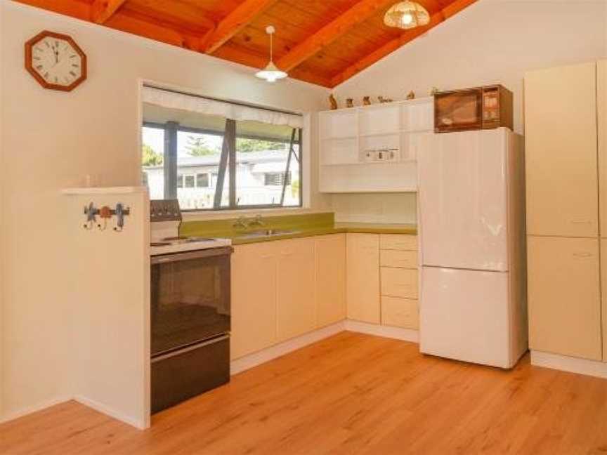 Whangamata Wonder - Whangamata Holiday Home, Whangamata, New Zealand