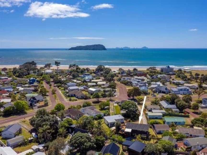 Bach on Boulevard - Pauanui Holiday Home, Pauanui, New Zealand