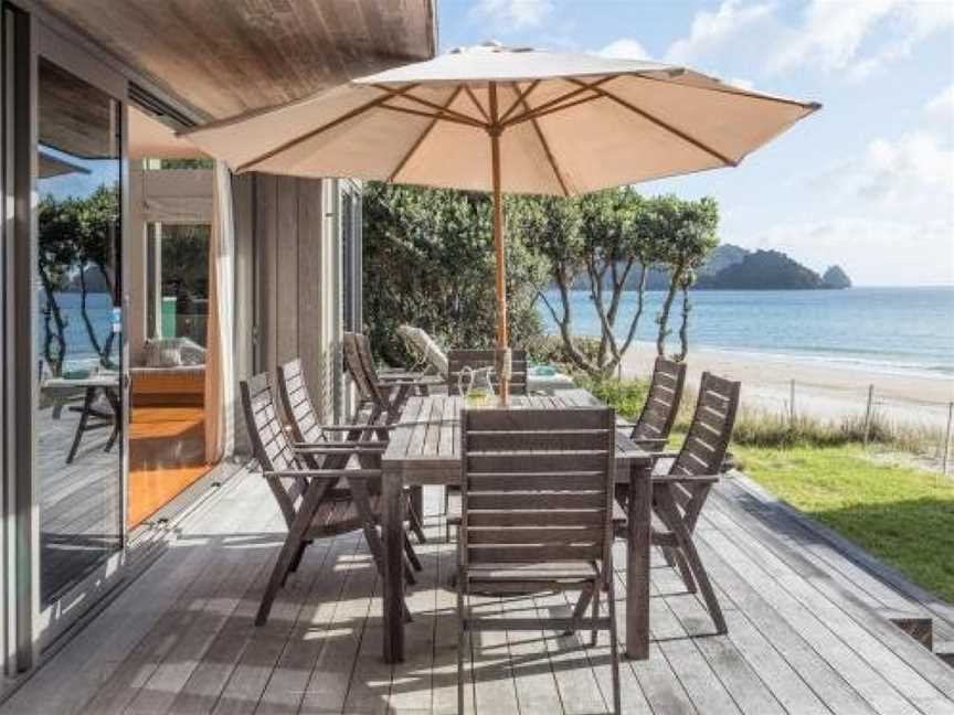 The Breakers - Whangapoua Executive Holiday Home, Matarangi, New Zealand