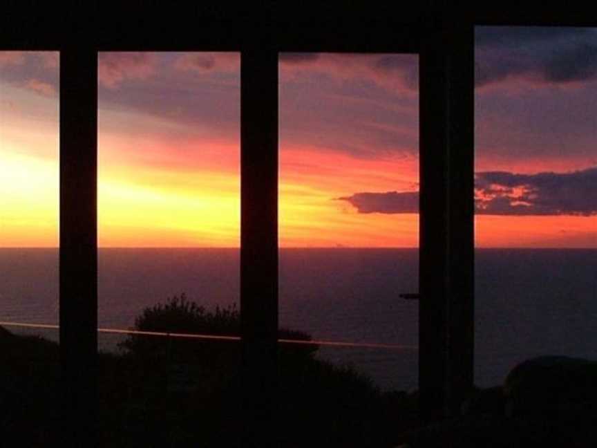 Black Gecko Apartment, Piha, New Zealand