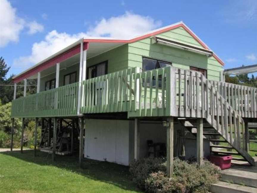 Arandar Holiday Home, Mangawhai, New Zealand