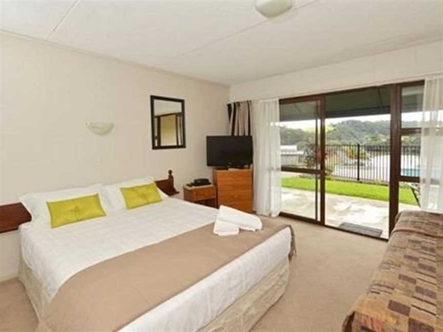 Falls Motel & Waterfront Campground, Paihia, New Zealand