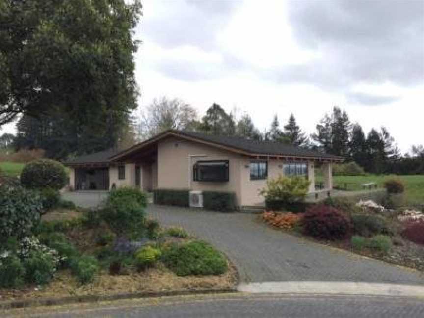 Hamurana Home with a View, Rotorua, New Zealand