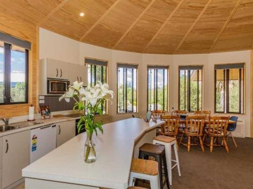 The Snowglobe - Ohakune Modern Yurt Style Chalet, Ohakune, New Zealand