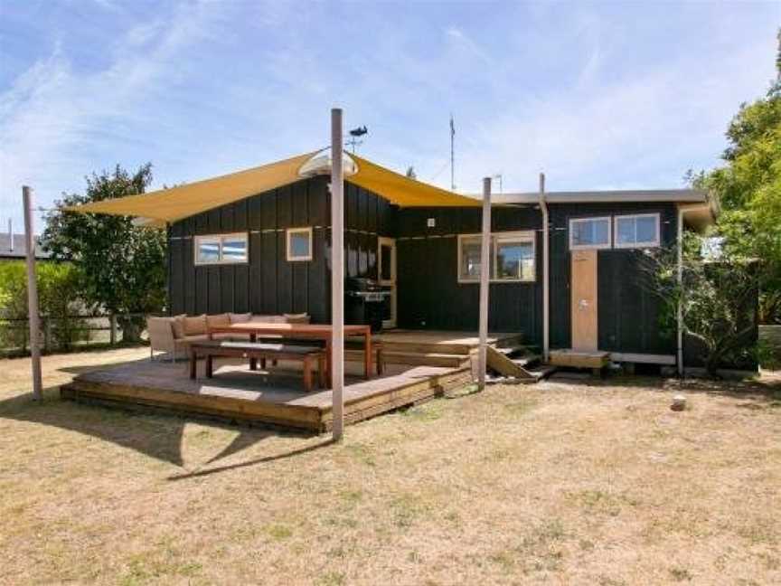 Taruna - Tauranga Taupo Holiday Home, Kuratau, New Zealand