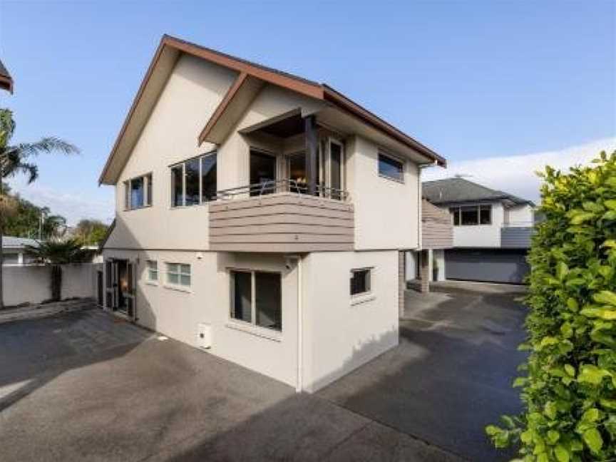 Muricata Beach House, Mount Maunganui, New Zealand