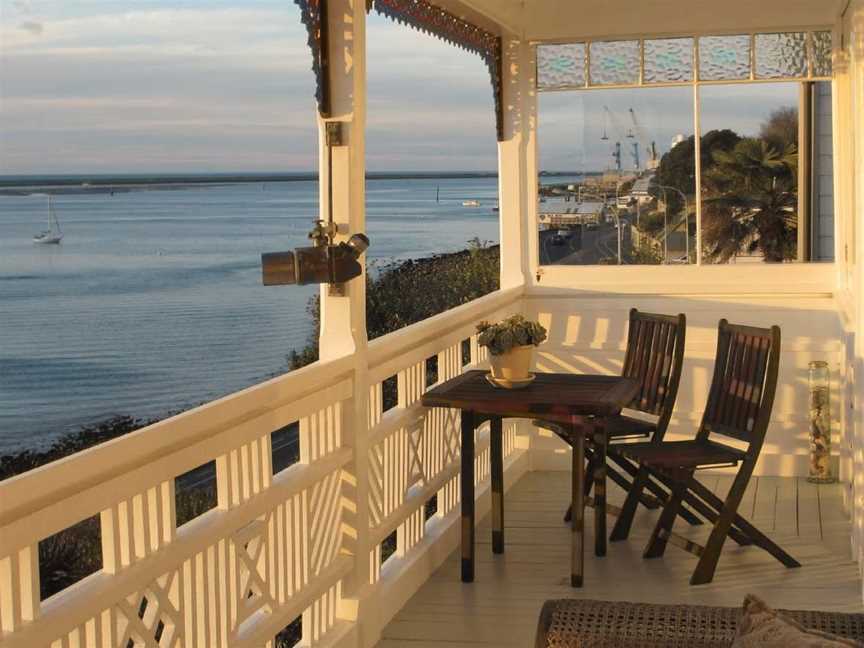 Wakefield Quay House, Nelson, New Zealand