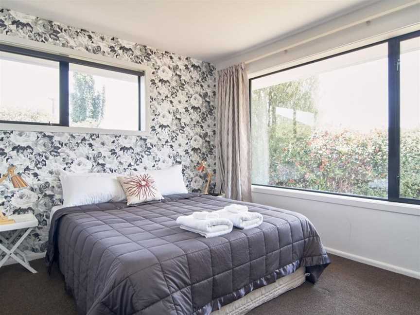 Brookside Villa - Christchurch Holiday Homes, Christchurch (Suburb), New Zealand