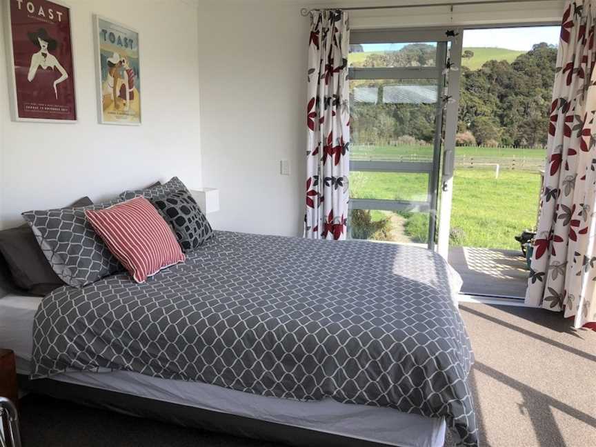 Narrow Neck Creek Farmstay and B&B, Upper Hutt (Suburb), New Zealand