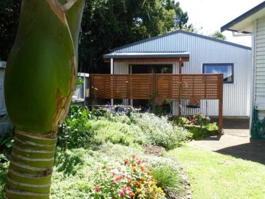 Bungalow on Bell Common, Tauranga (Suburb), New Zealand