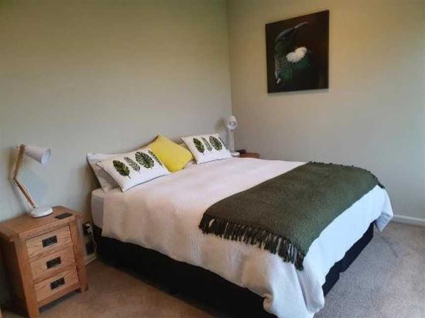 Mangawhai Bay B&B, Omokoroa Beach, New Zealand