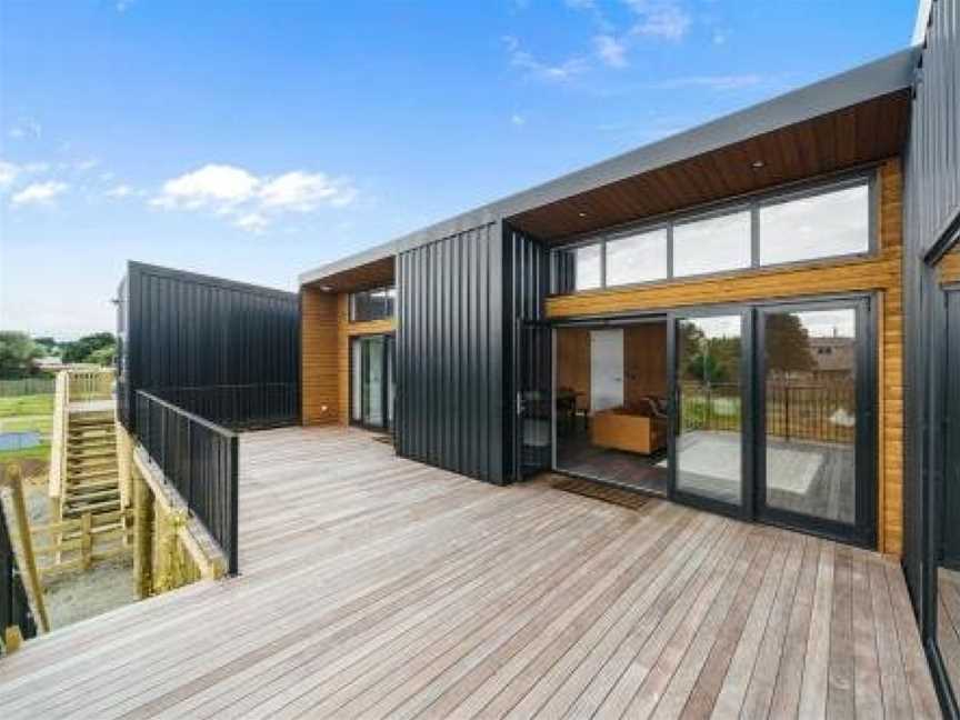 Kapiti Heights - Otaki Beach Holiday Home, Otaki, New Zealand