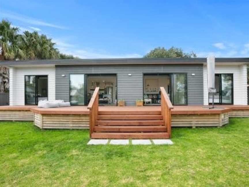 Sky Above Beach Below - Waihi Beach Holiday Home, Waihi Beach, New Zealand